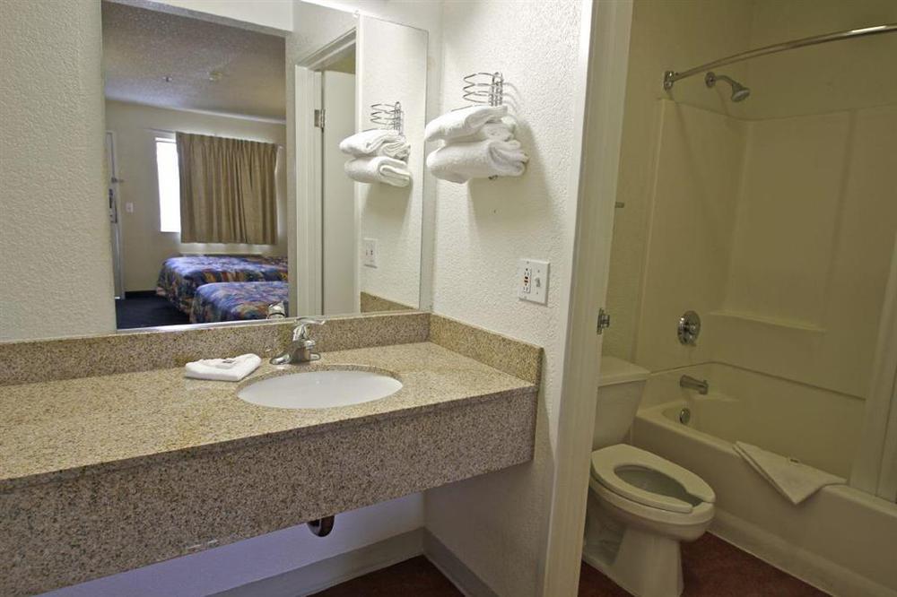 Motel 6-Sparks, Nv - Airport - Sparks Reno Room photo