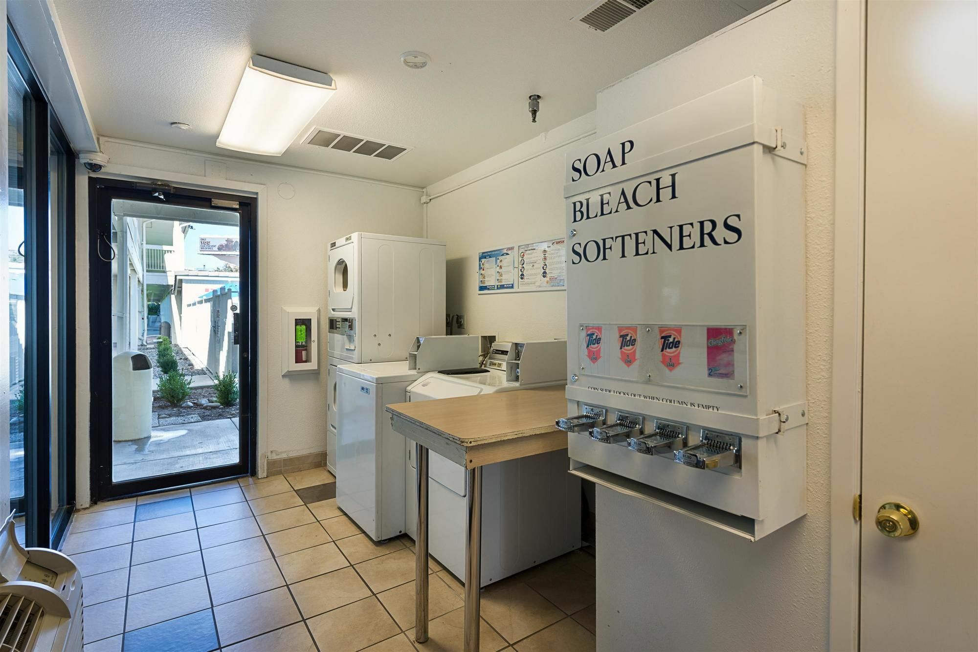 Motel 6-Sparks, Nv - Airport - Sparks Exterior photo